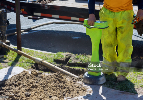 Construction works detect the fiber optic of pipeline in the for horizontal directional drilling